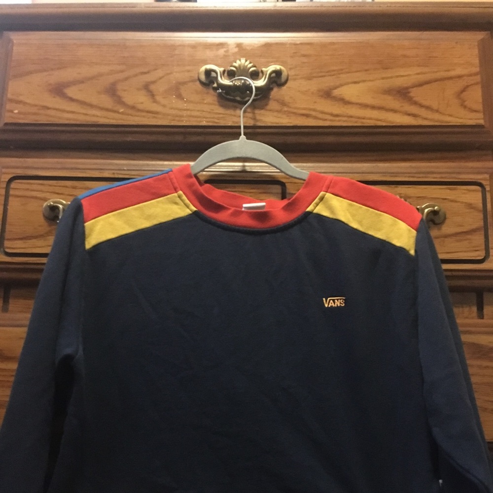 Vans cropped shirt